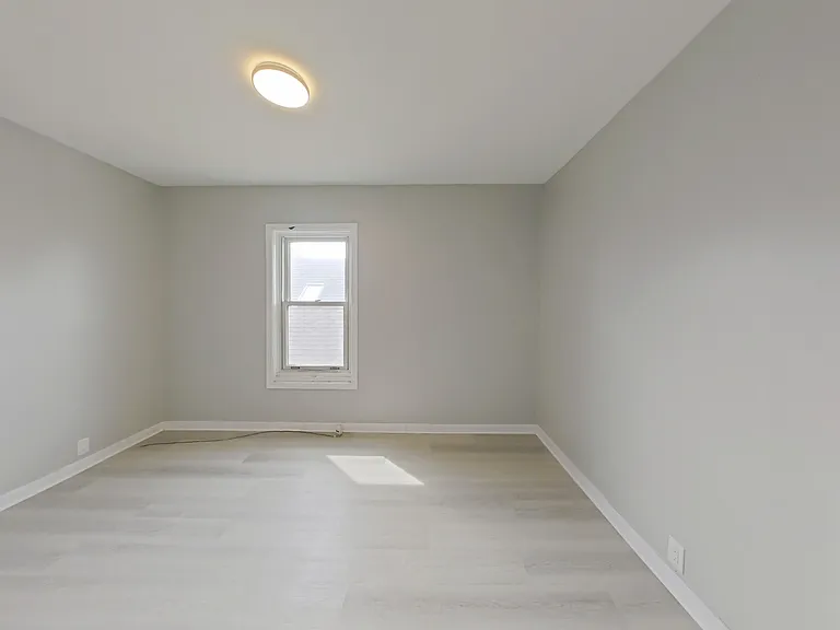 92 Marlborough Ave #3 — Photo 9