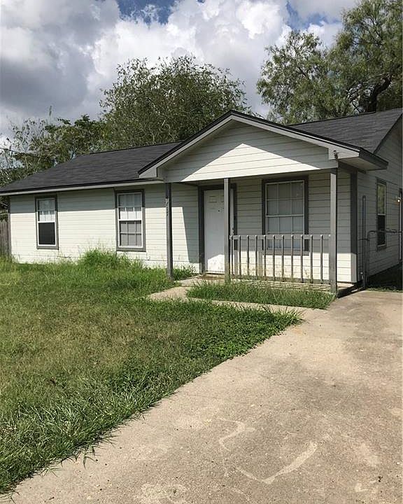 1st image of 4217 Starlite Ln