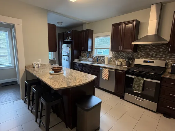 97 Winthrop St Floor 2, Medford, MA 02155