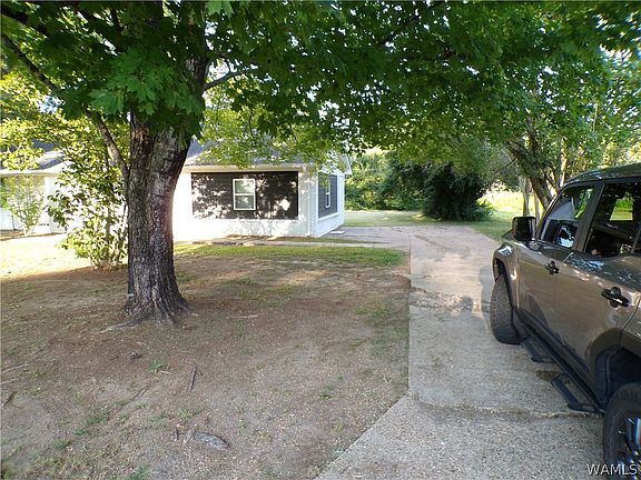 4th image of 2312 2nd Ave NW