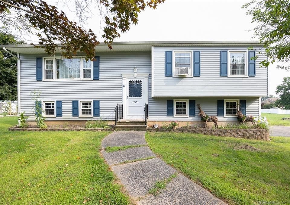 1st image of 6 Pond Ct