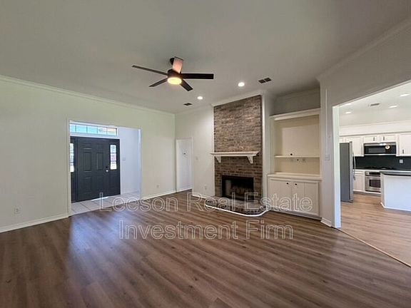 5th image of 3120 Stockwell Rd