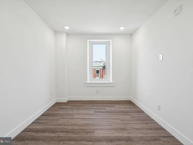 5164 Ridge Ave #3 — Photo 17