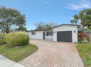 1840 N 56th Ave, Hollywood, FL 33021