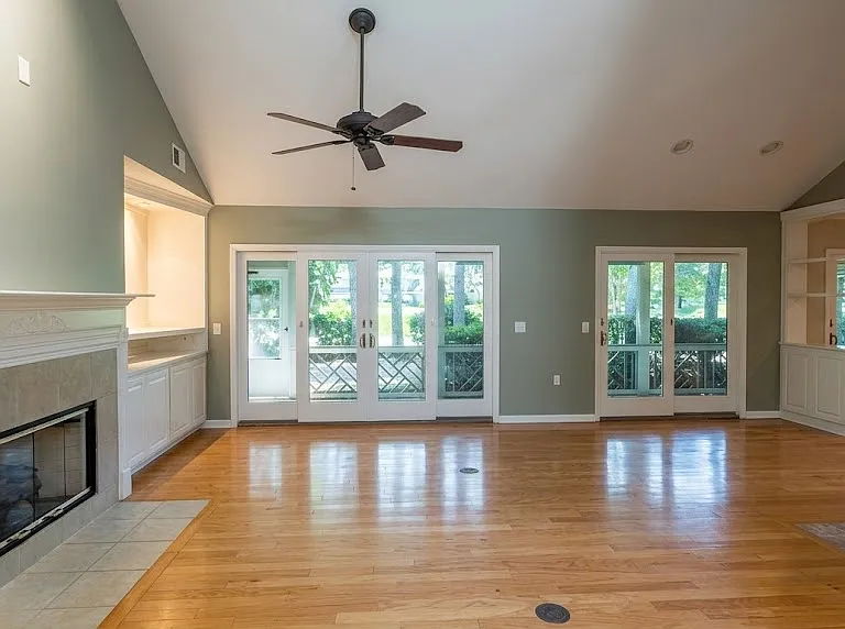 1305 Rowland Dr — Photo 8