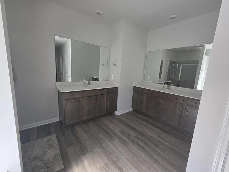 352 Castlepath Dr SW — Photo 28