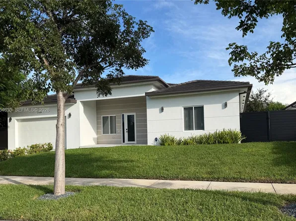 21329 Ingraham Ave, Rd Cutler Bay, FL 33189