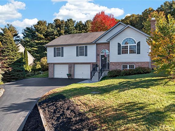 2nd image of 686 Wynonah Dr