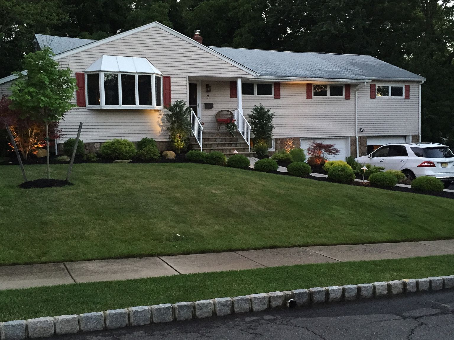 7 Ridge Ct, Cedar Grove, NJ 07009 | Zillow