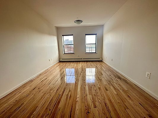 2nd image of 247 Jefferson St APT 4A