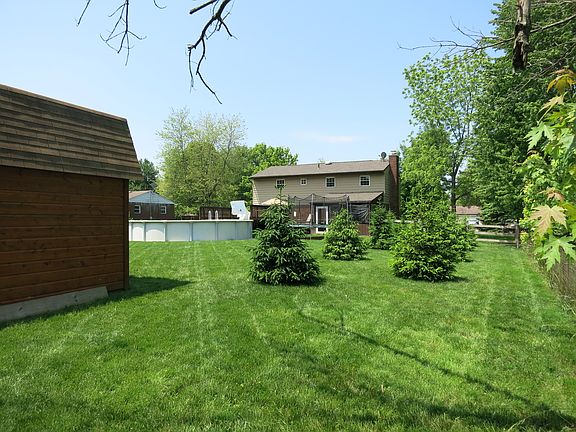 2nd image of 6022 Grist Mill Ct