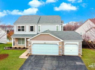 353 Stonegate Rd, Bolingbrook, IL 60440