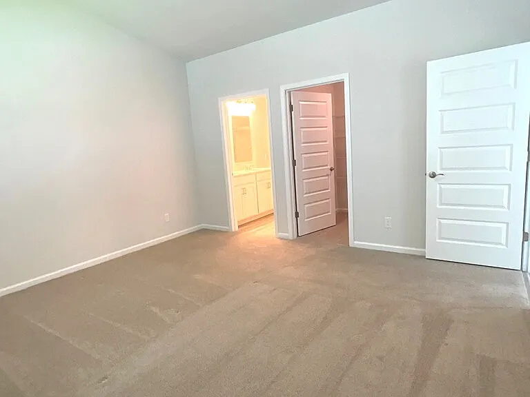 206 Holloway Hl — Photo 12