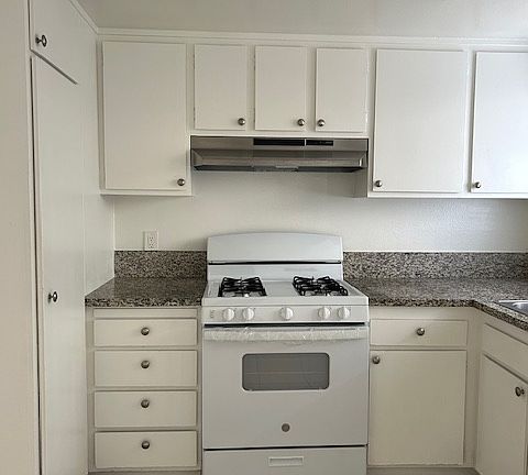 5th image of 2337 E Omega Ave APT 2