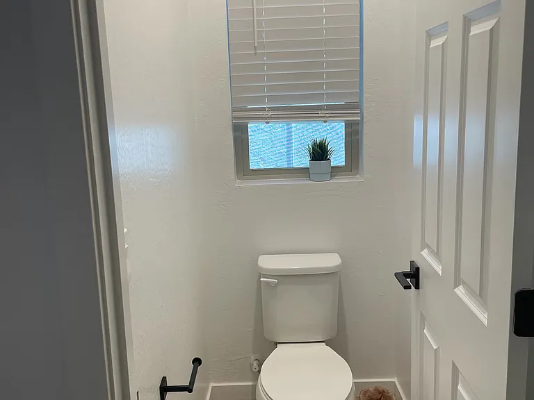 4820 S Molly — Photo 10
