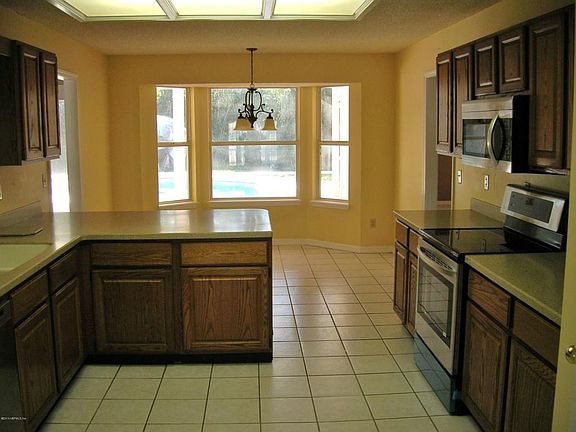 CASTILLE KIT TO EAT-IN