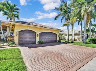 15154 SW 37th St, Davie, FL 33331