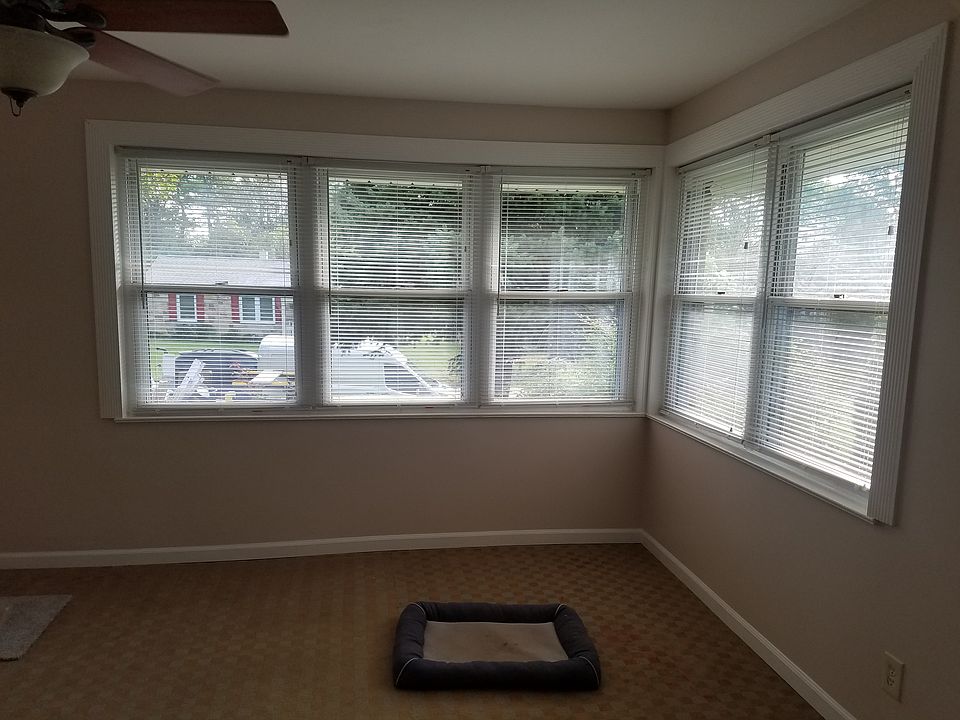 1st image of 708 Greenwood Rd