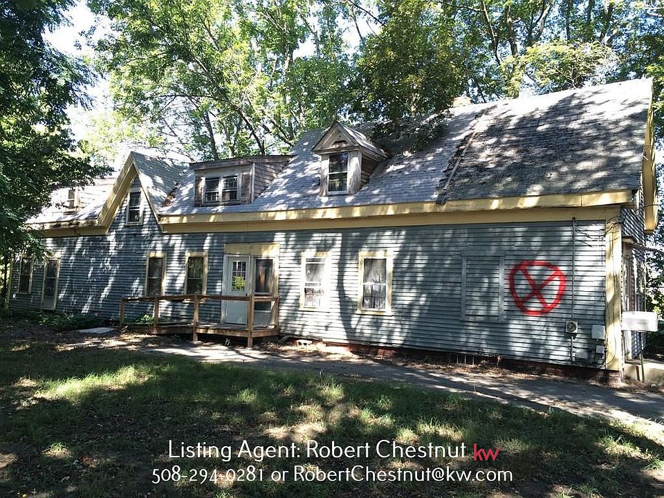 2nd image of 168 Broad St