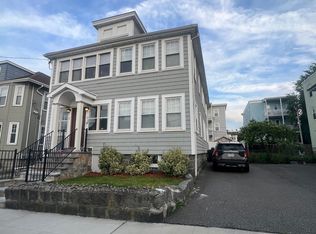 15-17 Westglow St #2, Dorchester, MA 02122