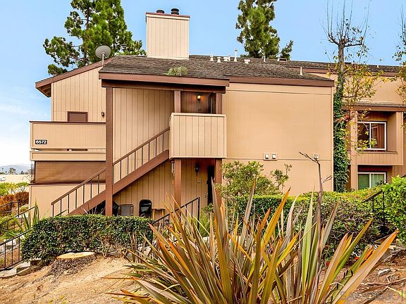 2nd image of 6572 College Grove Dr Unit 88