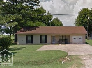 309 State St, Caraway, AR 72419
