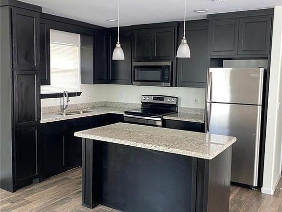 4th image of 1503 E Coyote St #1