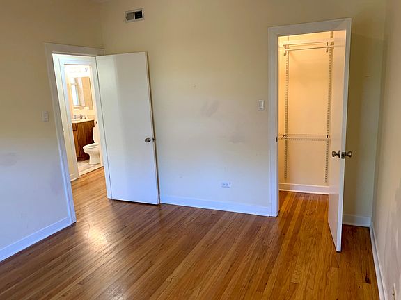 5th image of 7434 N Oakley Ave APT 2A
