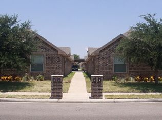 1209 S Diplomat Dr, Pharr, TX 78577