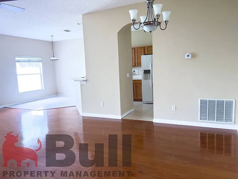 5812 Stafford Springs Trl — Photo 8