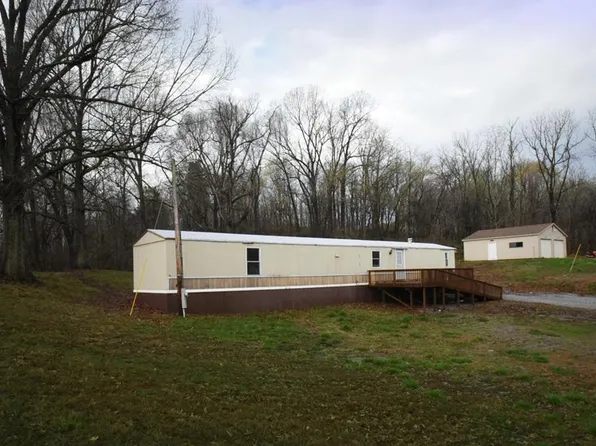 6458 State Route 138, Slaughters, KY 42456