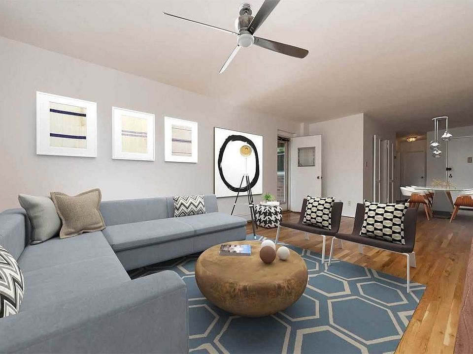 1st image of 4230 Douglaston Pkwy APT 5M