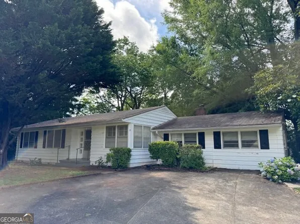 95 Jones St, Dahlonega, GA 30533