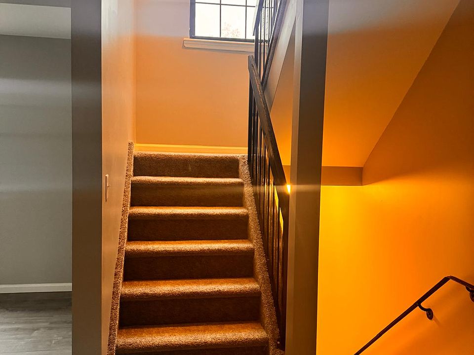 Master Bedroom private Stairs