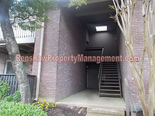 2nd image of 4783 Eagle Crest Dr APT 4