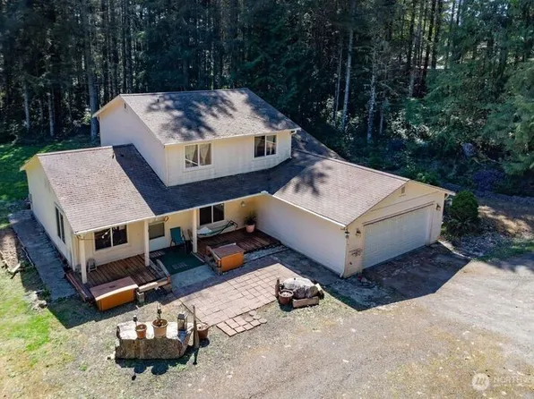 77 Chickadee Lane, Quilcene, WA 98376