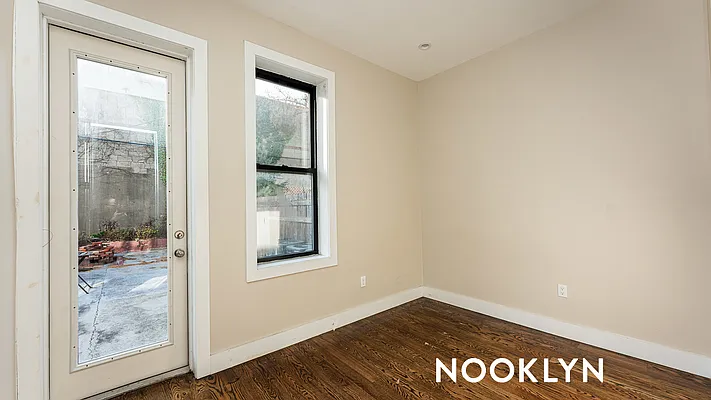 Rented by Nooklyn NYC LLC | media 9