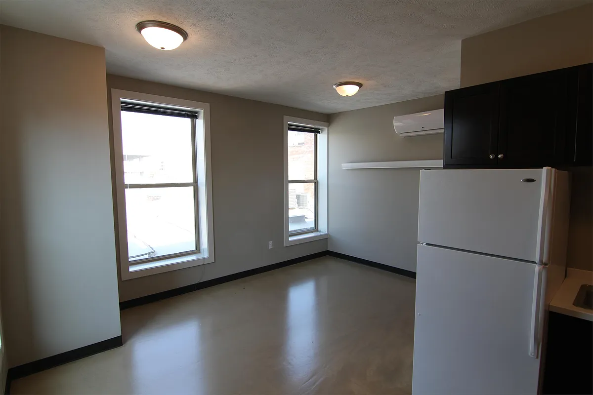 Building Photo - 1421 P St #408