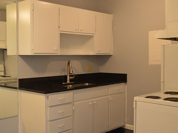 5th image of 2601 Hillsboro Pike APT 3