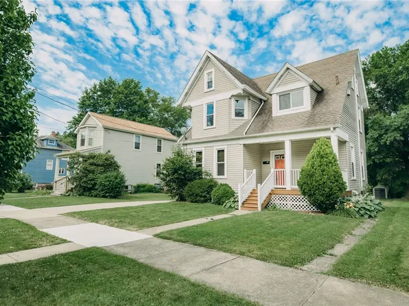 620 S 7th St, Indiana, PA 15701