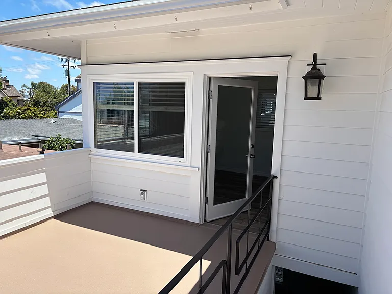 412 1/2 Dahlia Ave — Photo 7