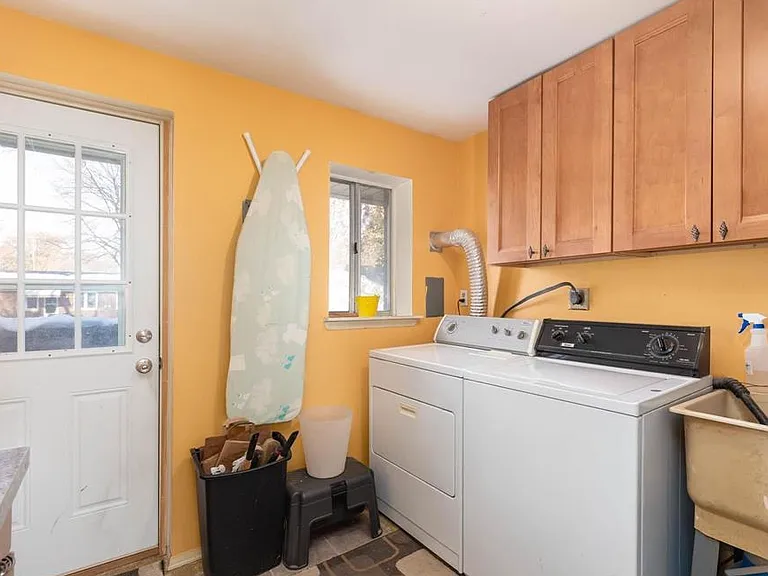 308 N Rochester Rd #9 — Photo 12