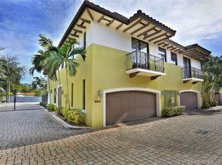 3024 McDonald St #1, Miami, FL 33133