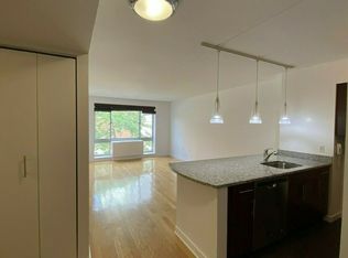 555 W 23rd St APT N3H, New York, NY
