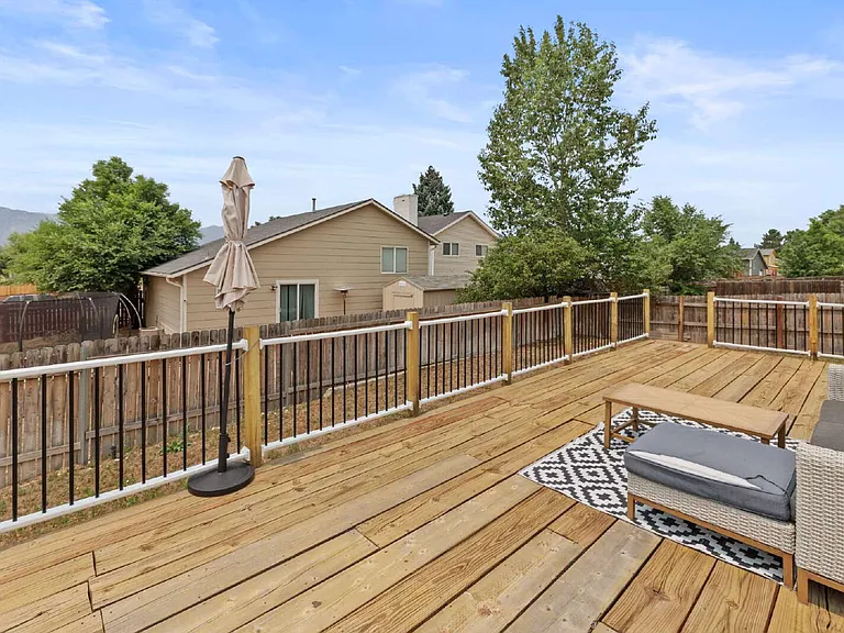 4570 Lincoln Plaza Dr — Photo 36