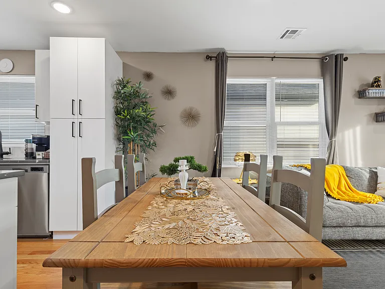 751 Seaport Dr #2 — Photo 21