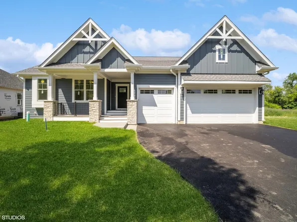 1223 Noble Dr, Pt Barrington, IL 60010