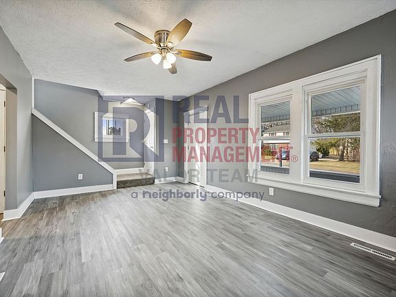 4th image of 2356 Triplett Blvd