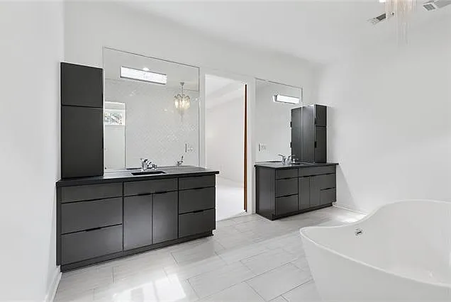 75 Palmetto — Photo 10