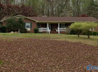 714 Robin St, Hamilton, AL 35570